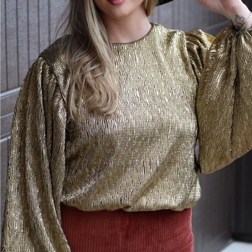 Vici Gold Shimmer Blouse